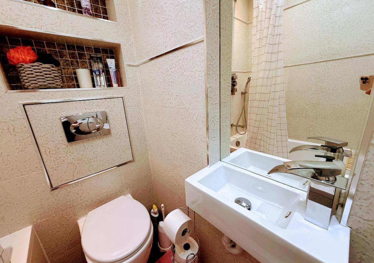 Apartamento Bayswater Large One Bedroom Studio, Late Check-in Londres