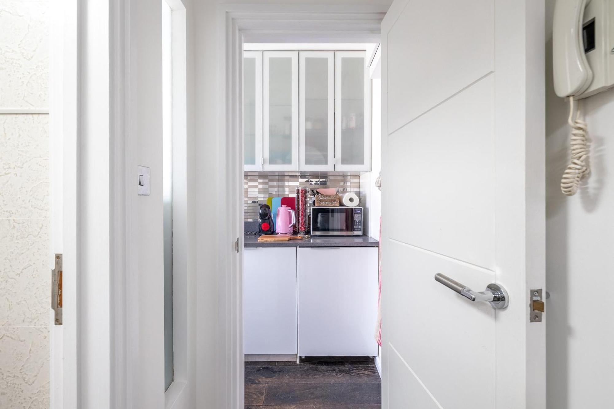 Bayswater Large One Bedroom Studio, Late Check-in * Londres
