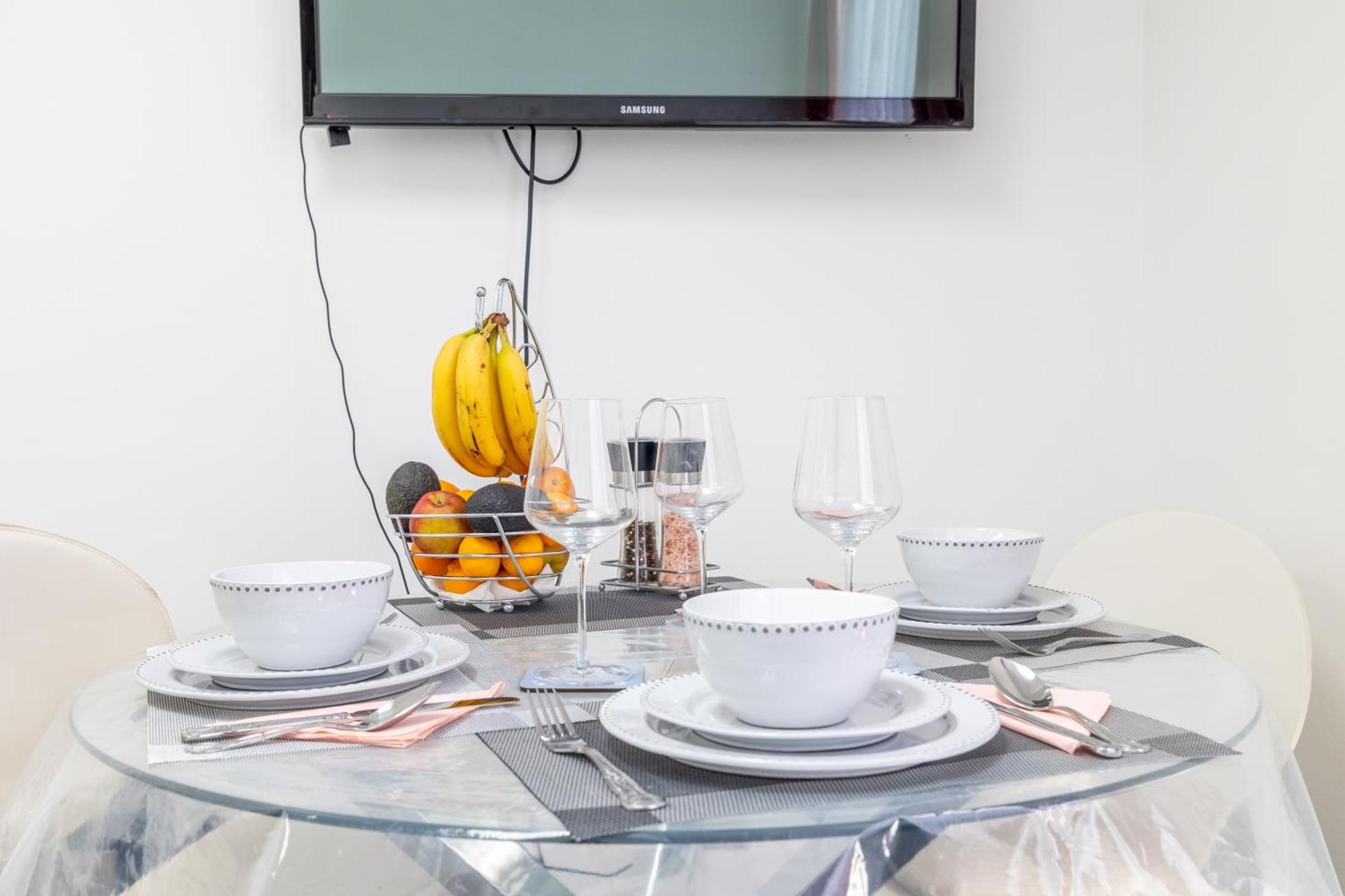 Apartamento Bayswater Large One Bedroom Studio, Late Check-in